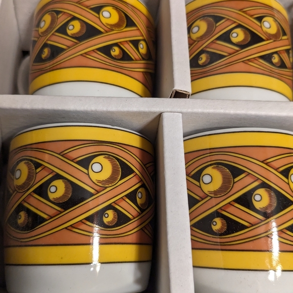 Espresso Set 12 Pieces NOS In Box Gold Black Porcelain Mini Coffee Cups & Saucer - Picture 8 of 16